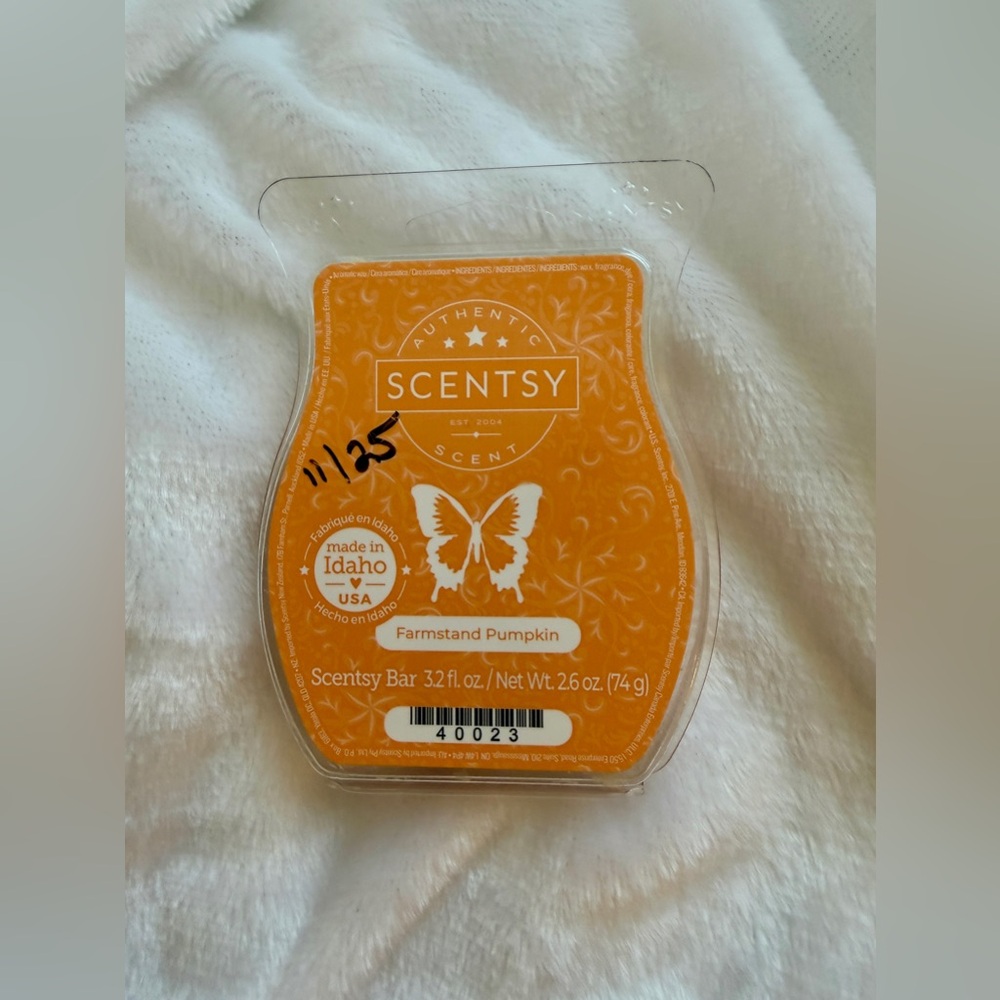 Scentsy Farmstand Pumpkin, wax bar melt,  *Retired scent*, partial bar
